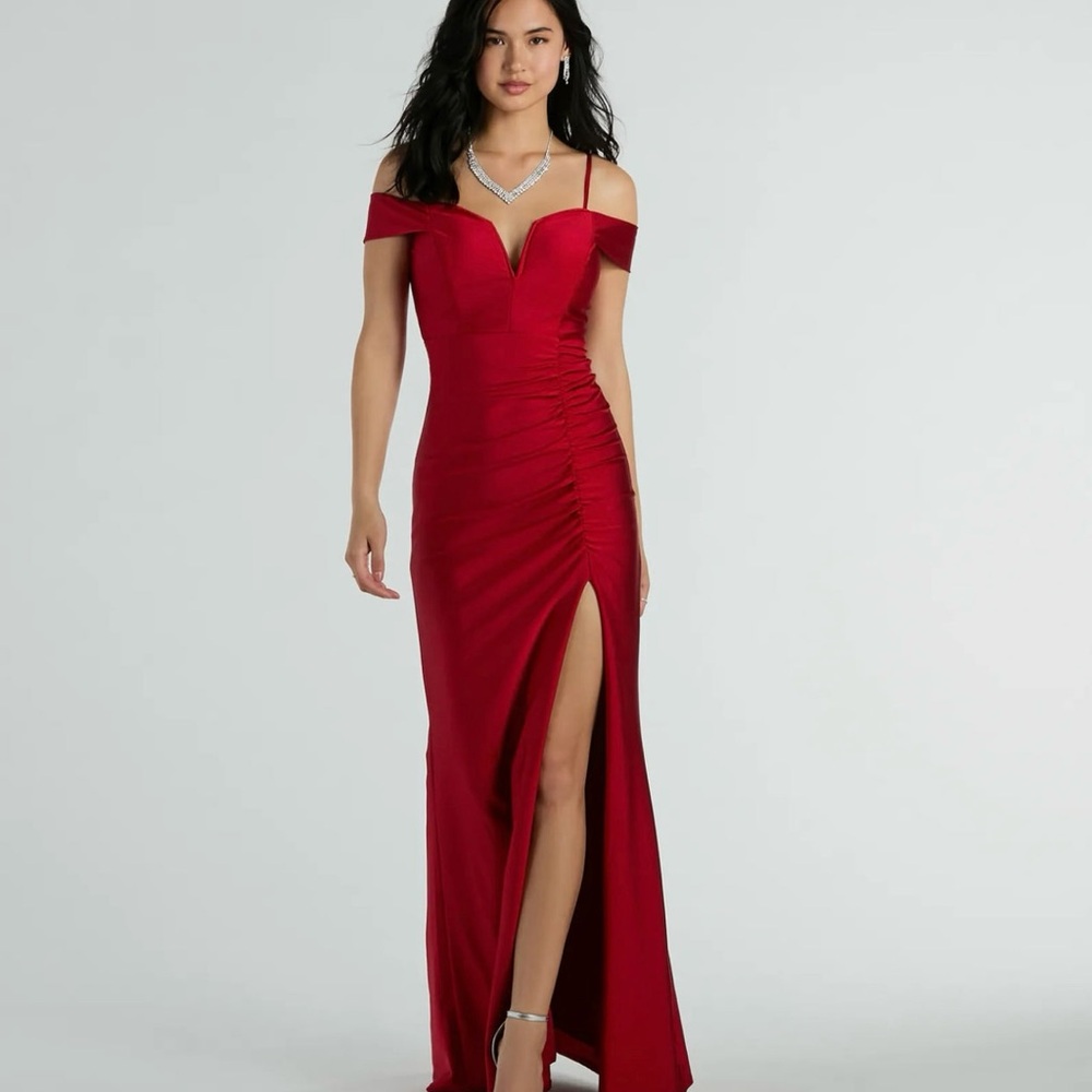 Elegant Red Off-Shoulder Evening Gown